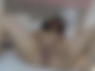 Live cam show with lucia-henao - Cum In Pussy on Instabang