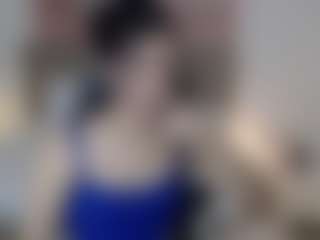 Live cam show with lucia-henao - Striptease on luckytryst.com