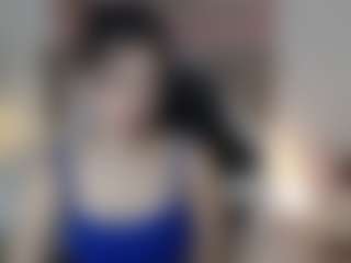 lucia-henao's Live Sex Cam Show