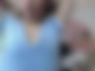 Live cam show with lucia-henao - Normal on TeamSkeetLive