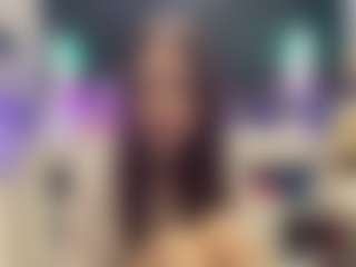 Bella's Live Sex Cam Show
