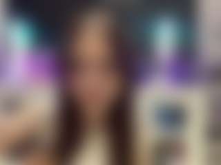 Bella's Live Sex Cam Show