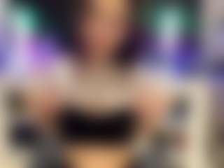 Bella's Live Sex Cam Show