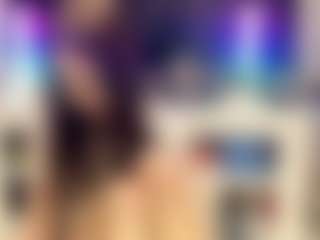 Bella's Live Sex Cam Show