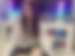 Bella's Live Sex Cam Show