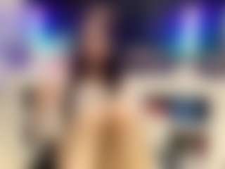 Bella's Live Sex Cam Show