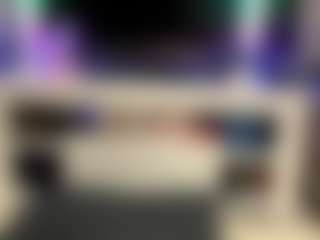 Bella's Live Sex Cam Show