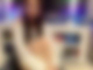 Bella's Live Sex Cam Show