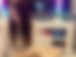 Bella's Live Sex Cam Show