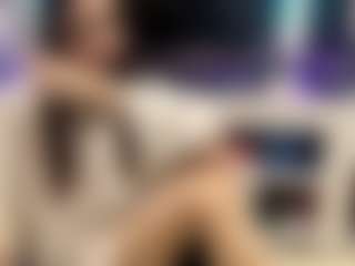 Bella's Live Sex Cam Show