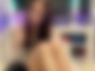 Bella's Live Sex Cam Show