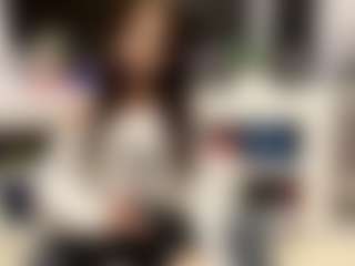 Live cam show with Bella - Green Eyes on fuklive.com