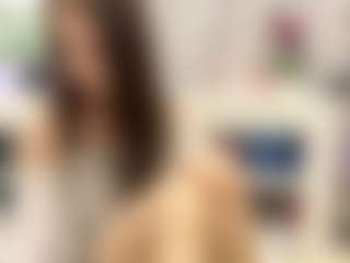Bella's Live Sex Cam Show