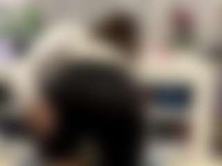 Bella's Live Sex Cam Show