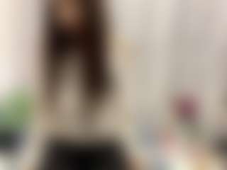Bella's Live Sex Cam Show