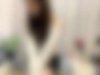 Bella's Live Sex Cam Show