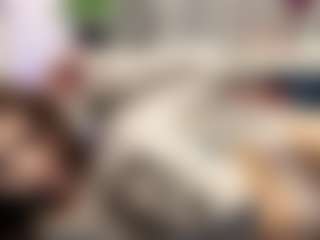 Bella's Live Sex Cam Show