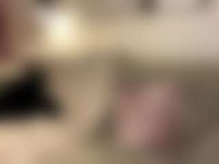 Live cam show with Bella - Belly on Nude Chat * 1 On 1 Webcam Sex * Live Cam Show