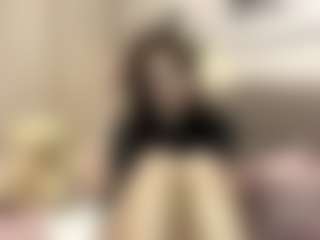 Bella's Live Sex Cam Show