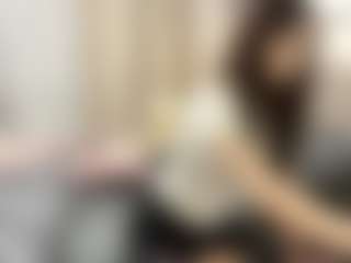 Bella's Live Sex Cam Show