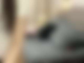 Bella's Live Sex Cam Show