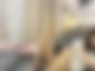 Bella's Live Sex Cam Show