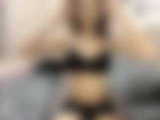 Live cam show with Bella - Cum In Pussy on Dare Cams