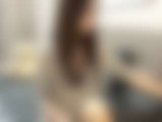 Live cam show with Bella - College on Camiplay Live