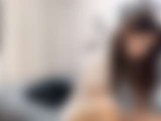 Bella's Live Sex Cam Show