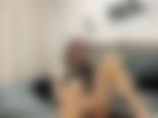 Live cam show with Bella - College Big Tits on madthumbs