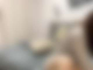 Live cam show with Bella - Green Eyes on SinfulBabes