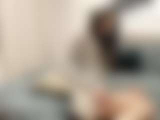 Bella's Live Sex Cam Show