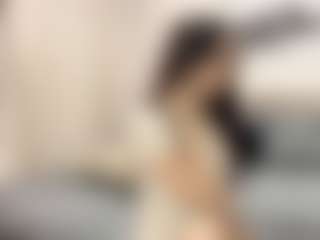 Bella's Live Sex Cam Show