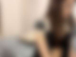 Bella's Live Sex Cam Show