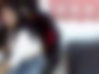 Live cam show with Miiassofiia - Skinny on xDating