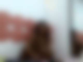 Live cam show with Miiassofiia - New Blowjob on Camsoda