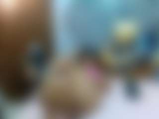 Live cam show with Miiassofiia - Ass Clapping on Dolls Live