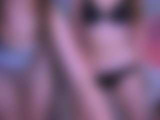 Live cam show with princessnicolee - Average on madthumbs