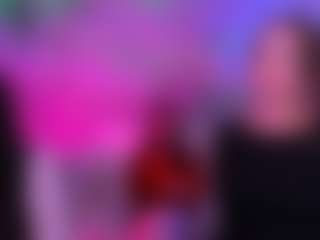 Live cam show with princessnicolee - Blue Eyes on TottyGirls