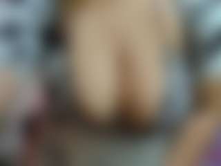 Sofi-Emiruu's Live Sex Cam Show