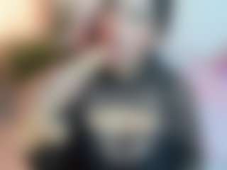 Sofi-Emiruu's Live Sex Cam Show