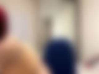 Live cam show with SuzanStjean - New Blowjob on Milfs Live
