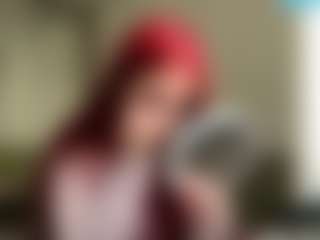 Live cam show with SuzanStjean - Squirt on Big Tits