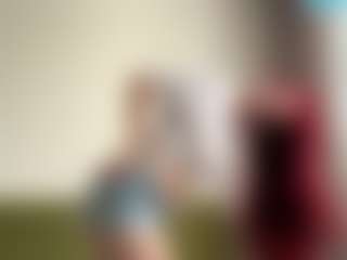 SuzanStjean's Live Sex Cam Show