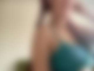 Live cam show with SuzanStjean - Tittyfuck on sexylive.show