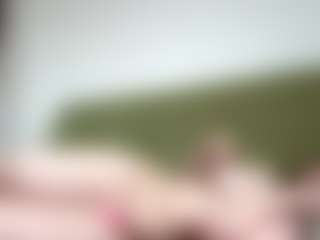 Live cam show with SuzanStjean - Red Hair Squirt on CamwithHer