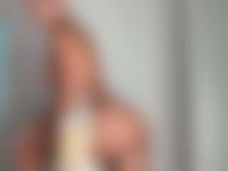 Live cam show with bbybreexx - Tight on Mixed Magazine Live