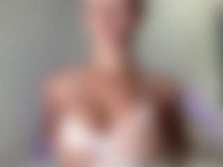 Live cam show with bbybreexx - White Big Tits on Streamer API | netherlands
