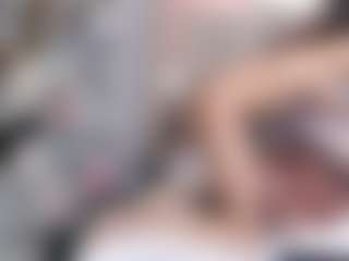Live cam show with BrinneCastillo - Deepthroat on madthumbs