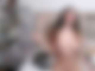 Live cam show with BrinneCastillo - Spank on crypto-cams